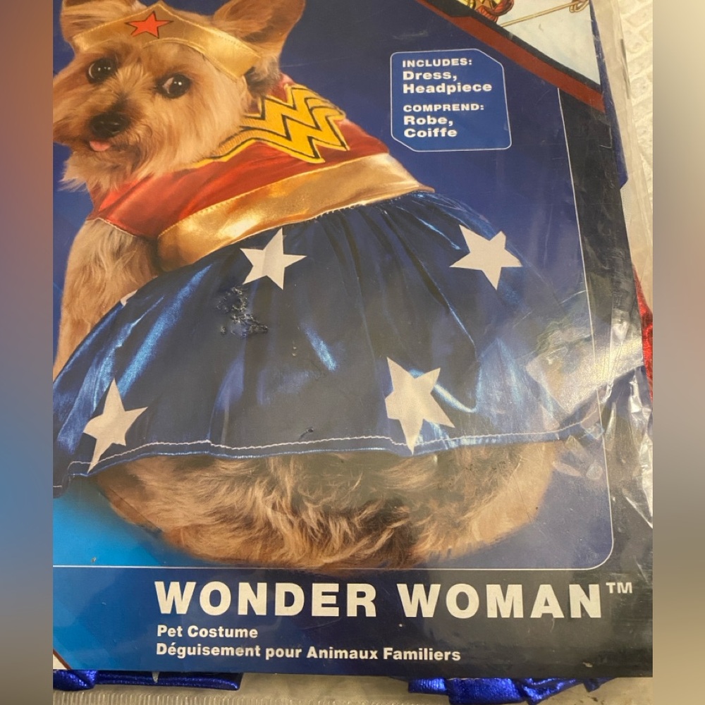 DC Wonder Woman Pet Costume / Size Large / NWT